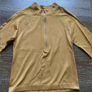 Lululemon long sleeve top